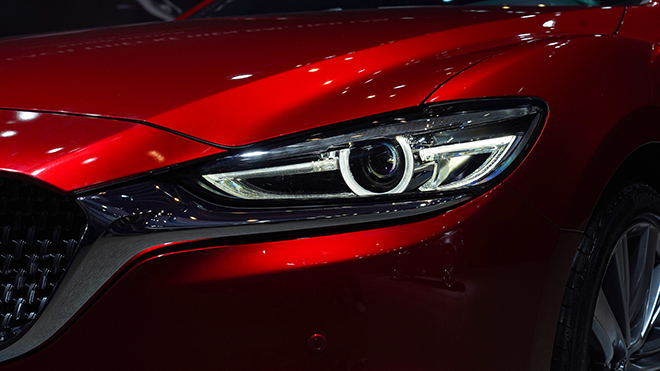 Mazda 6 phiên bản nâng cấp chính thức ra mắt thị trường Việt - 6
